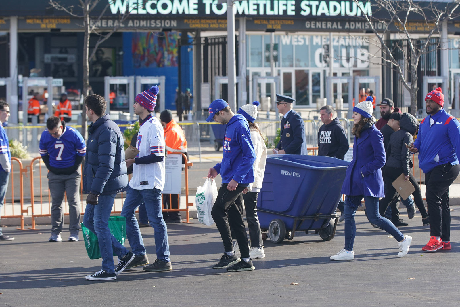 Buffalo Bills take on the New York Jets